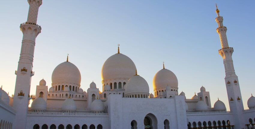 Abu Dhabi: yksityisen suihkukoneen vuokraus 