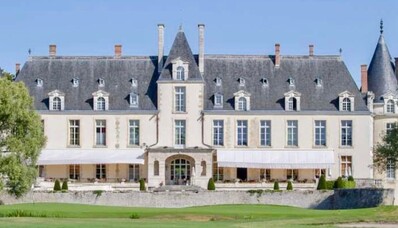 Vuokraa helikopteri Château D’Augervilleen Fontainebleaun lähistöllä