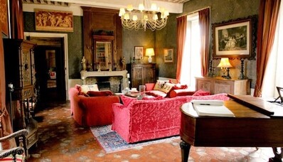 Gourmet-retki helikopterilla Rhône Alpesin alueella Château D’Orignyn ja La Maison Troisgrosin tiloissa