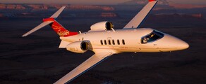LEARJET 40 XR yksityisen suihkukoneen vuokraus 