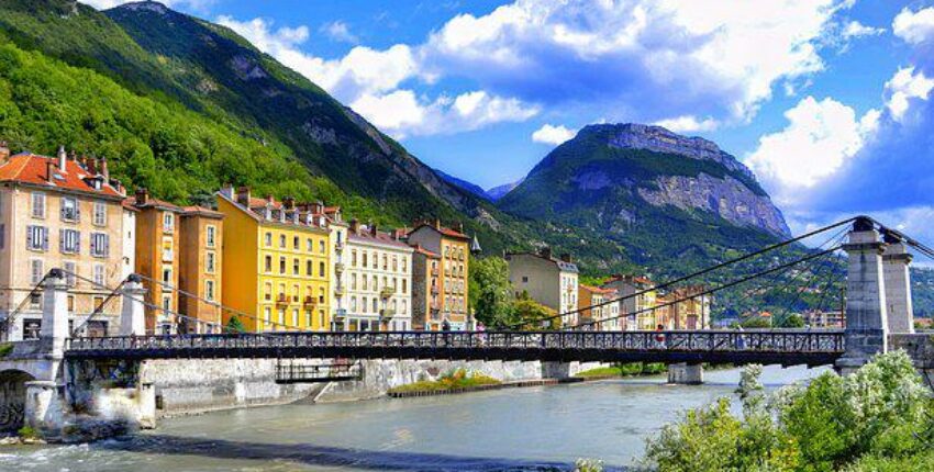 Grenoble Isère : yksityisen suihkukoneen vuokraus 