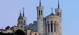 Napoli - Pariisi: yksityisen suihkukoneen vuokraus