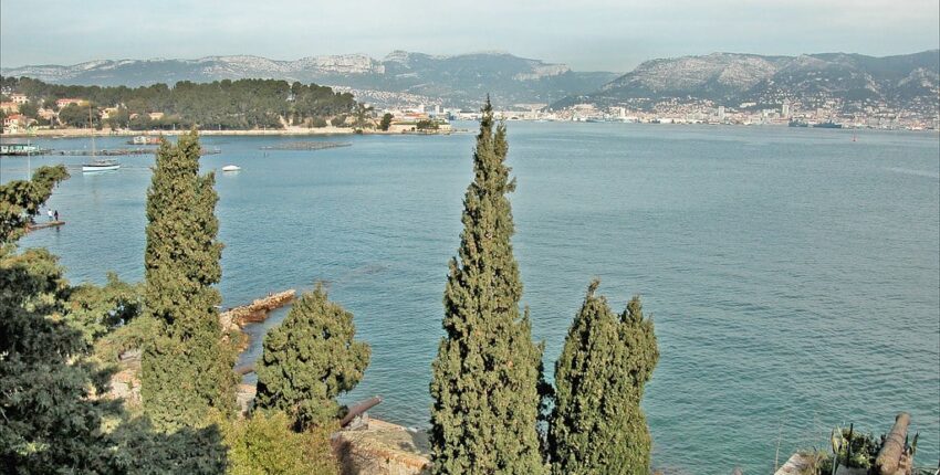Toulon Hyères : yksityisen suihkukoneen vuokraus 