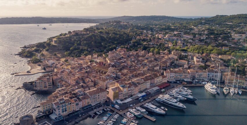 Saint-Tropez: yksityisjetin vuokraus