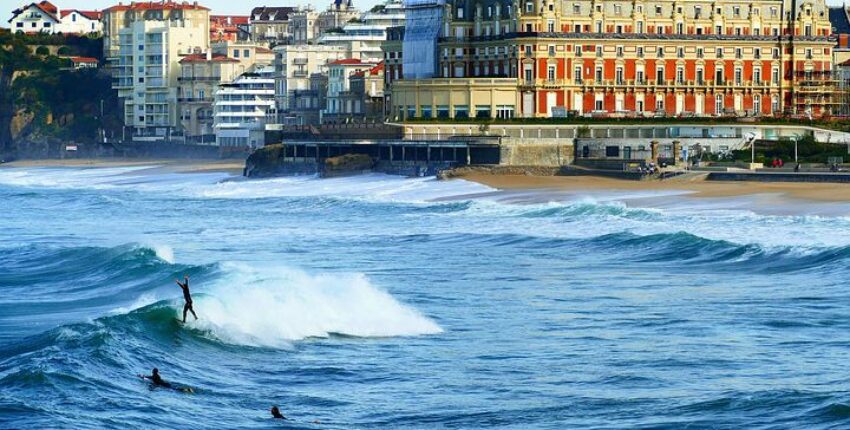 Pariisi - Biarritz : yksityisen suihkukoneen vuokraus