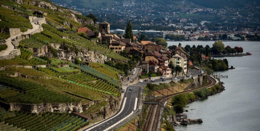 Lausanne : yksityisen suihkukoneen vuokraus 