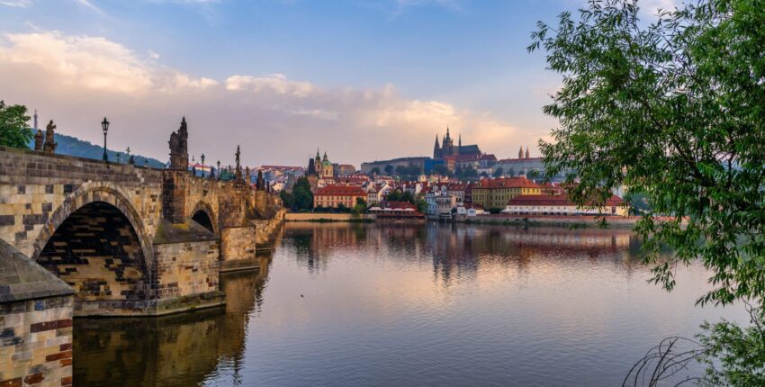 Salzburg - Praha : yksityisen suihkukoneen vuokraus 