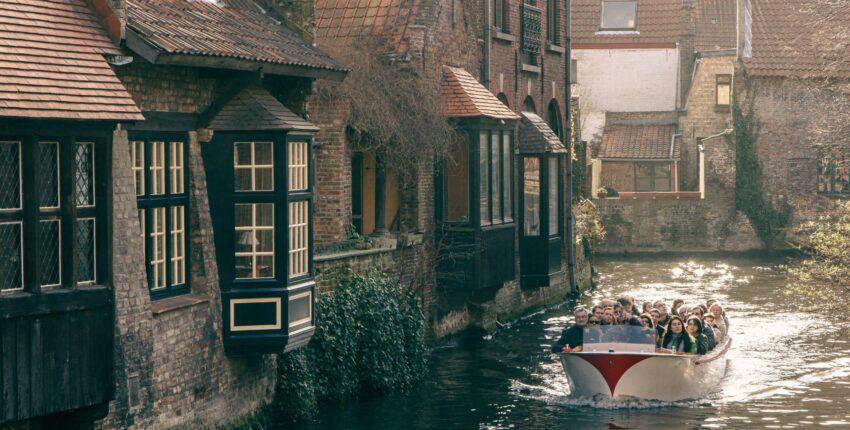 Brugge : yksityisen suihkukoneen vuokraus 