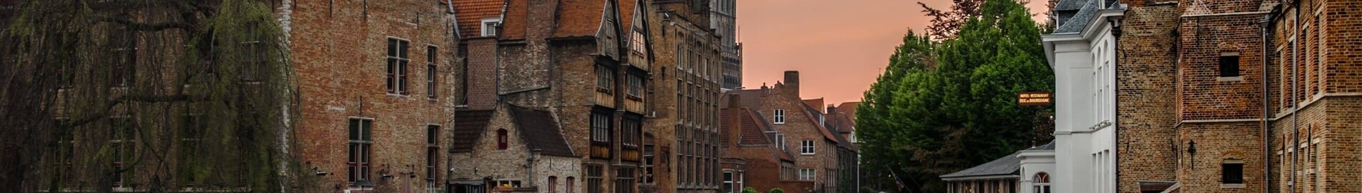 Brugge : yksityisen suihkukoneen vuokraus 
