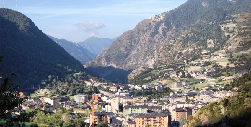 Andorra-La Seu : yksityisen suihkukoneen vuokraus 
