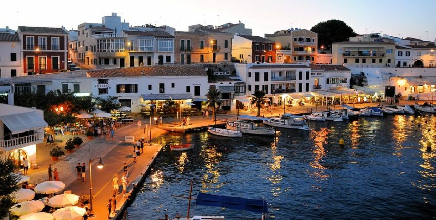 Mahon - Menorca : yksityisen suihkukoneen vuokraus 