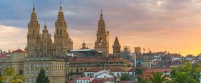 Santiago de Compostela : Yksityisen suihkukoneen ja helikopterin vuokraus 