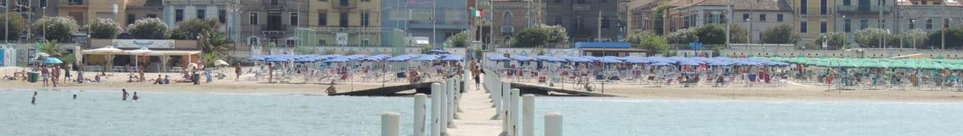 Ancona Falconara Mil : yksityisen suihkukoneen vuokraus 