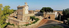 Pomezia Pratica Di Mare: yksityisen suihkukoneen vuokraus 