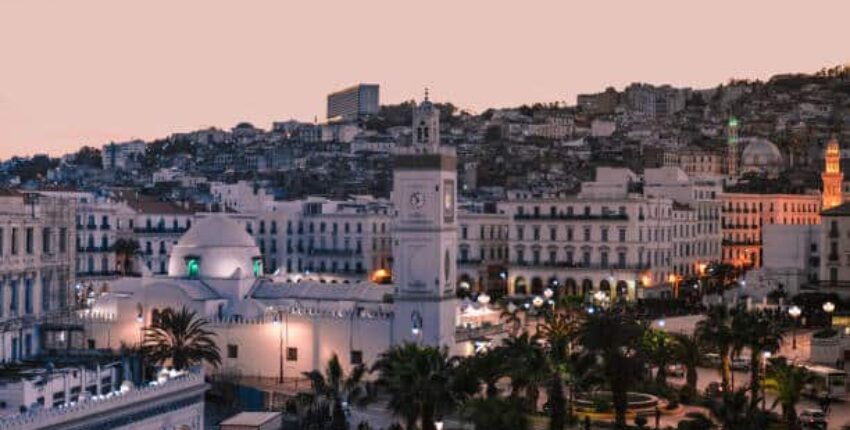Algiers: yksityisen suihkukoneen vuokraus