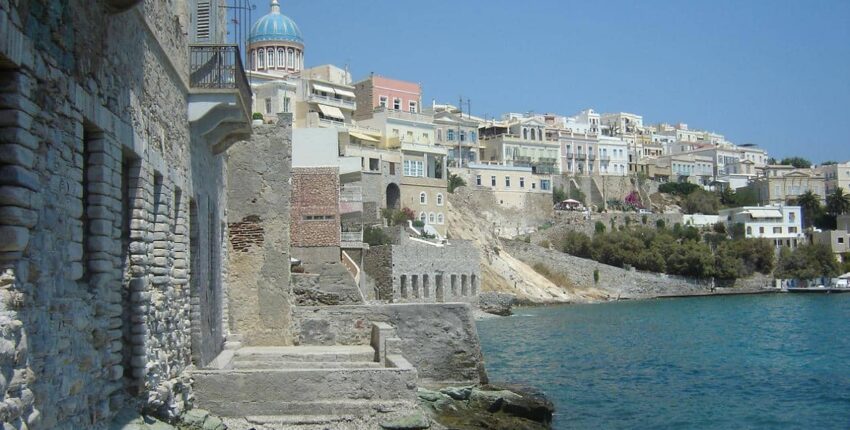 Vuokraa yksityinen suihkukone Syros lentokenttä