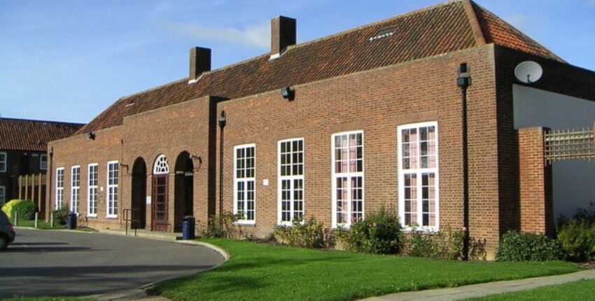 Vuokraa yksityinen suihkukone Cranfield Airport