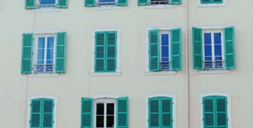 Yksityinen suihkukoneen vuokraus Villefranche Tarare