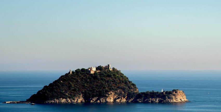 Yksityinen suihkukoneen vuokraus Villanova D'Albenga 