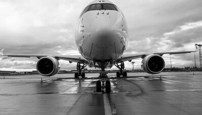 Onnistunut yritysseminaari: miksi valita yksityinen suihkukone tai helikopteri?
