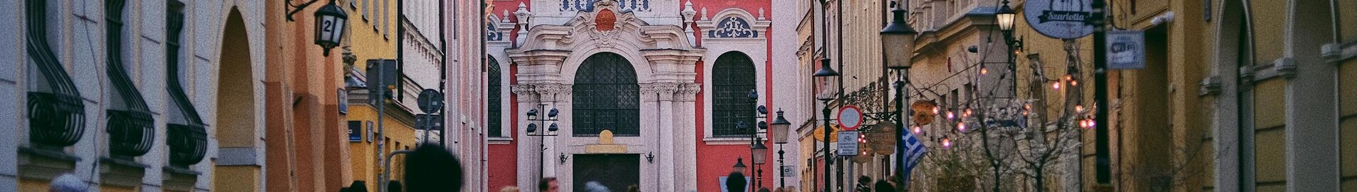 Poznan Krzesiny : yksityisen suihkukoneen vuokraus 