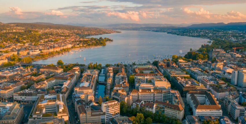 Salzburg - Zürich : yksityisen suihkukoneen vuokraus 