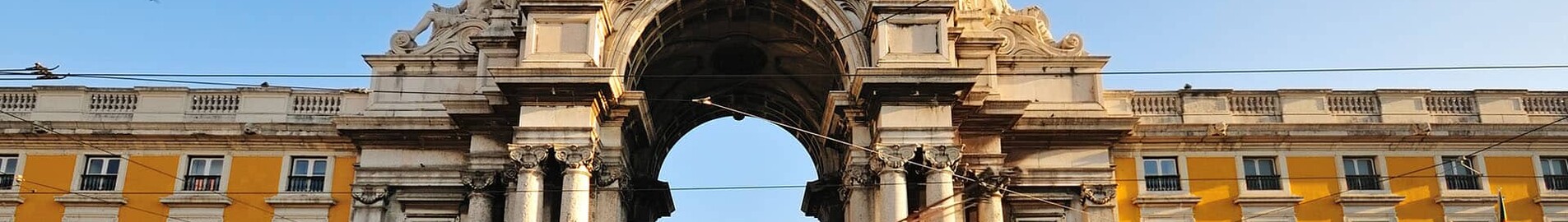 Saint-Tropez - Lissabon: yksityisen suihkukoneen vuokraus