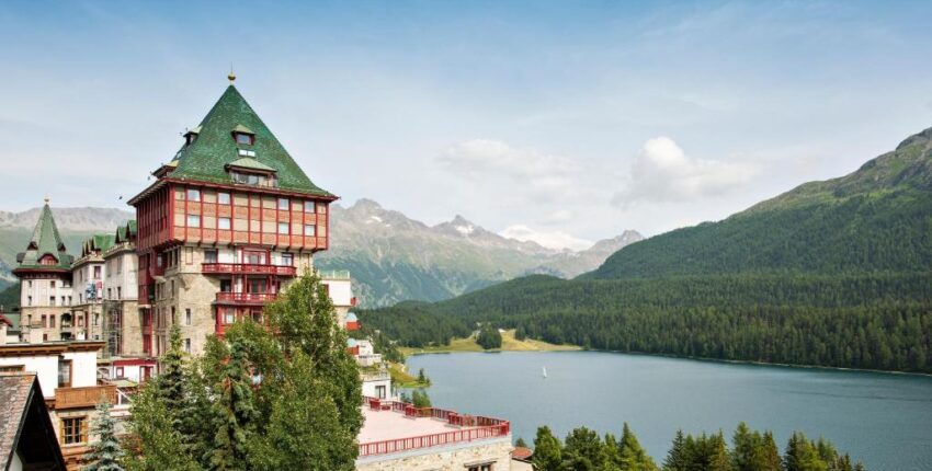 Saint-Tropez - Saint-Moritz Samedan : yksityisen suihkukoneen vuokraus