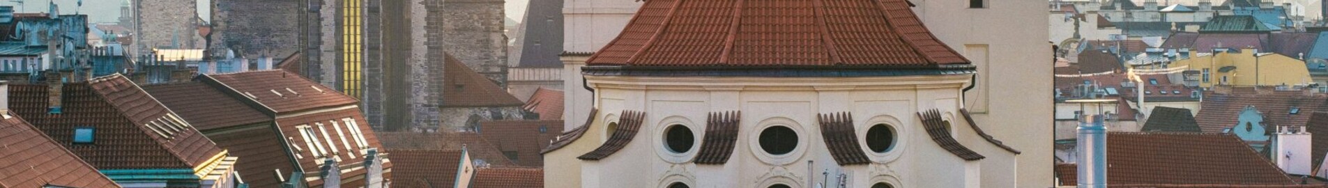 Hampuri - Praha : yksityisen suihkukoneen vuokraus