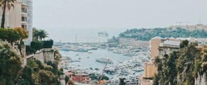 Saint-Moritz - Monaco : yksityisen suihkukoneen vuokraus