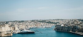 Cannes - Zürich : yksityisen suihkukoneen vuokraus