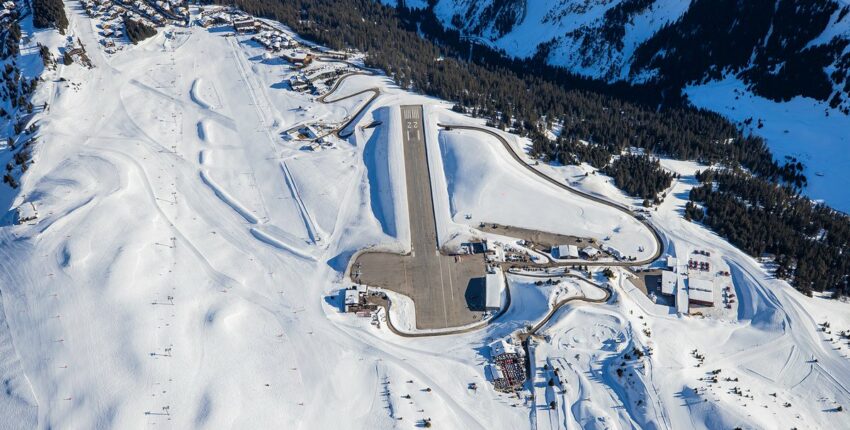 Lyon - Courchevel: helikopterikuljetus