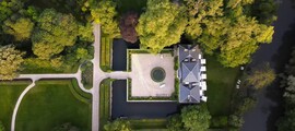 Abbaye des Vaux de Cernay: helikopterikokemus