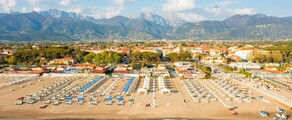 Forte dei Marmi: Kuljetus helikopterilla