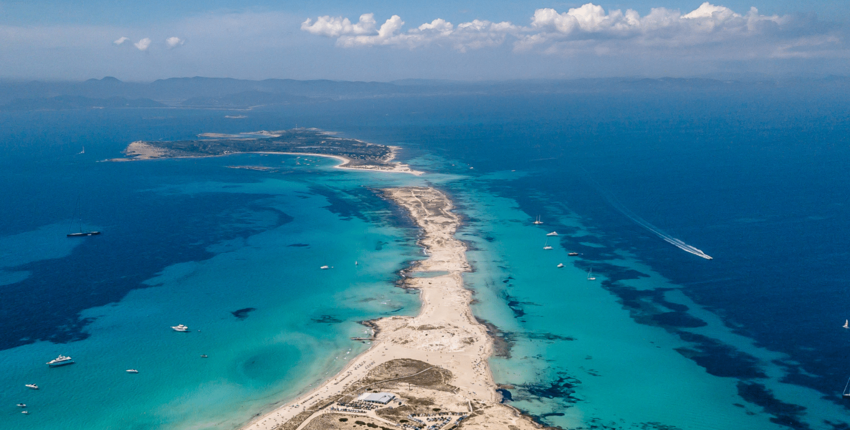 Ibiza - Formentera: helikopterikuljetus