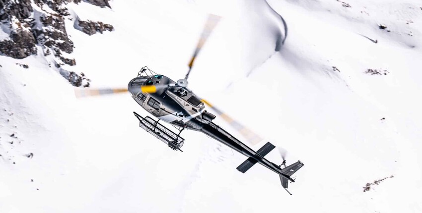 Lyon - Megève: helikopterikuljetus