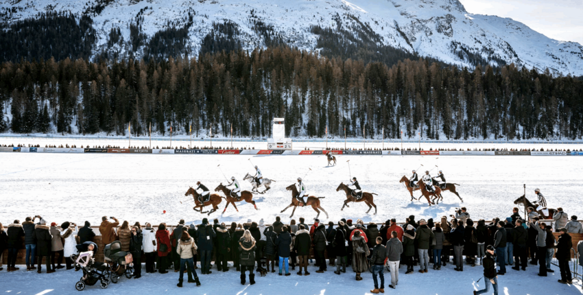 Zürich - St. Moritz: helikopterikuljetus